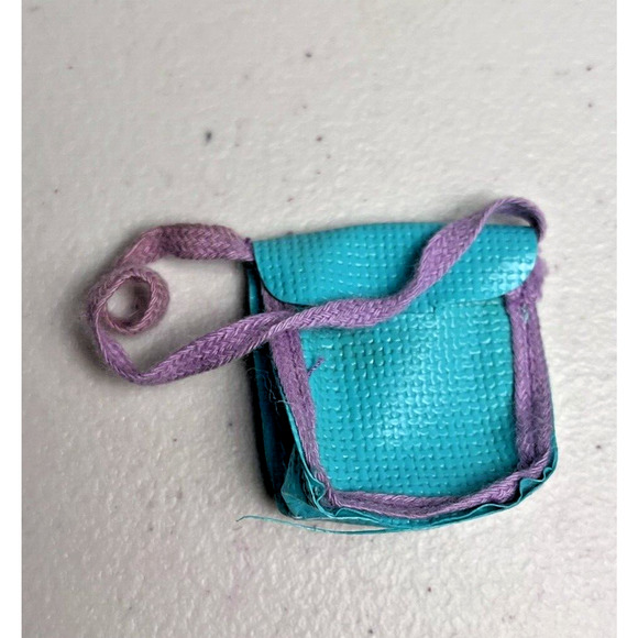 Vintage Barbie Doll Accessories Silver Gloves, Gold Clutch & Blue Bag 60s 70s 80 - Picture 4 of 11